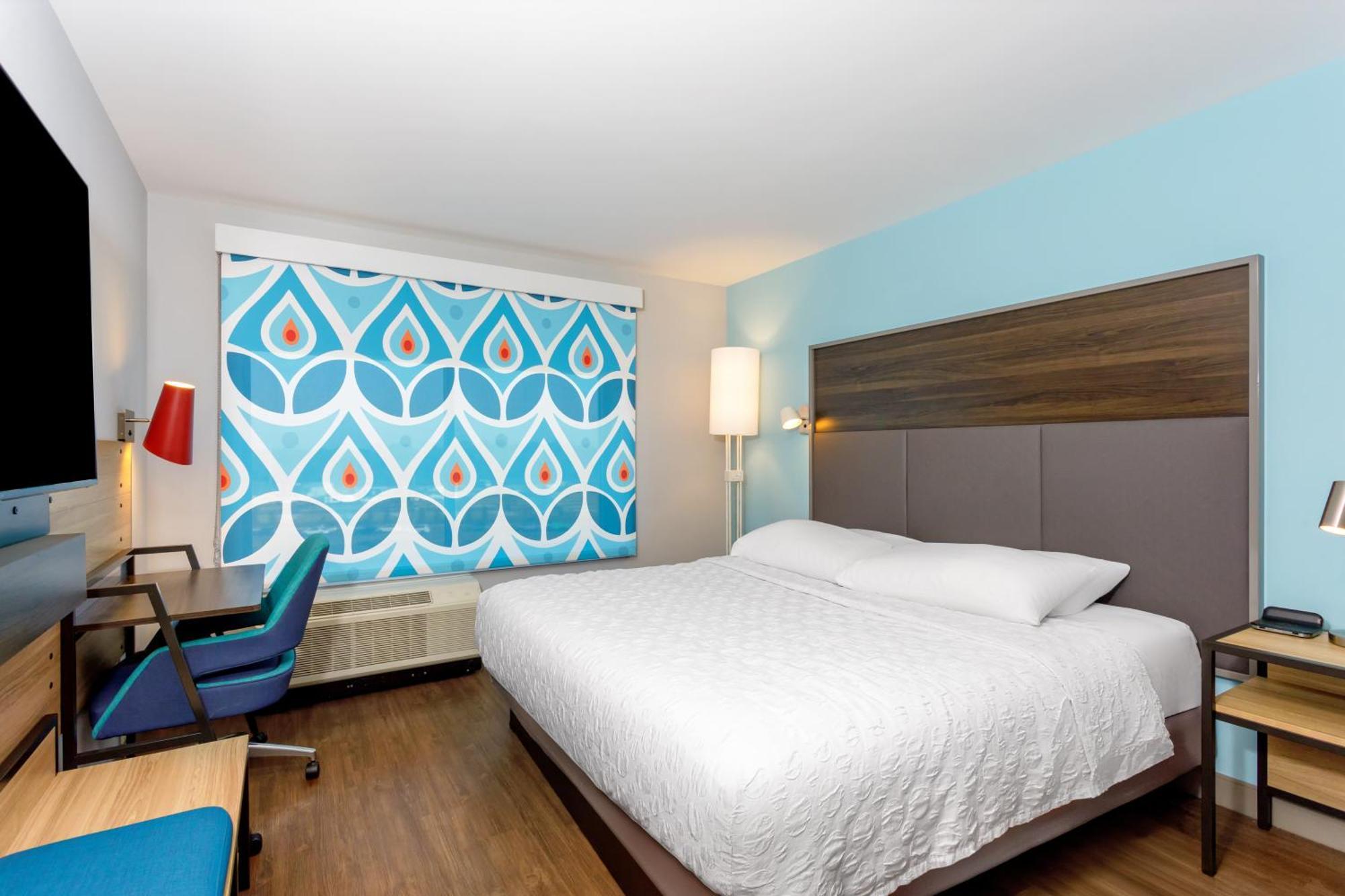 Tru By Hilton Panama City Beach Upper Grand Lagoon Exterior photo