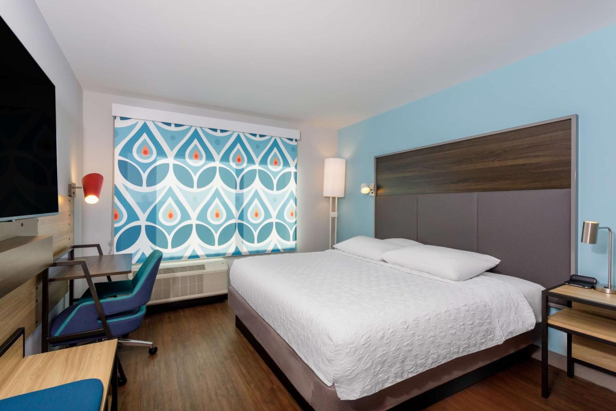 Tru By Hilton Panama City Beach Upper Grand Lagoon Exterior photo