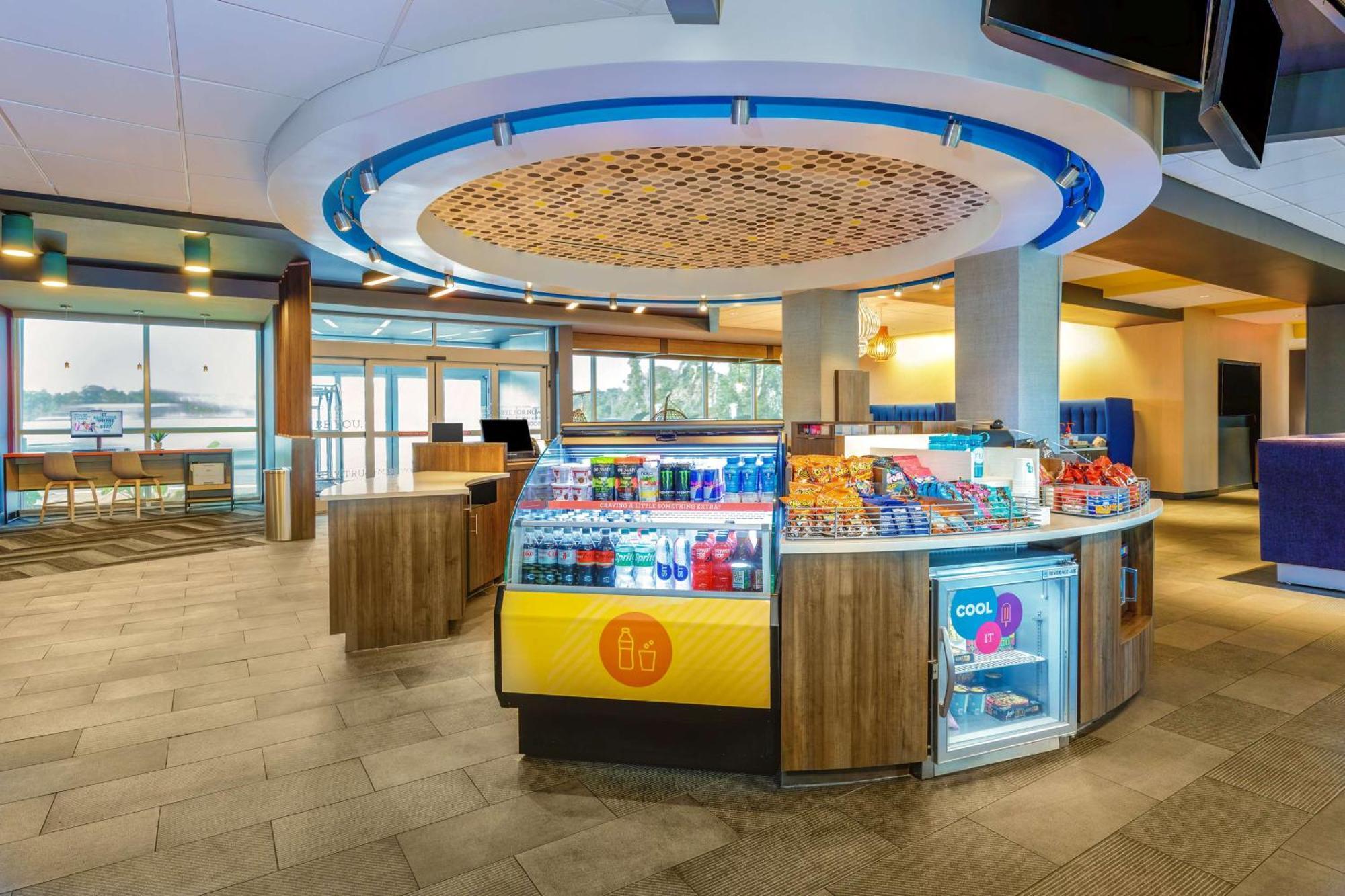 Tru By Hilton Panama City Beach Upper Grand Lagoon Exterior photo